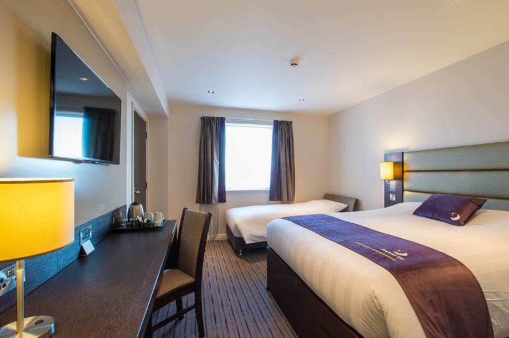 Premier Inn Dundee North 객실 사진