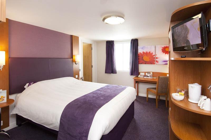 Premier Inn Dundee North 외부 사진
