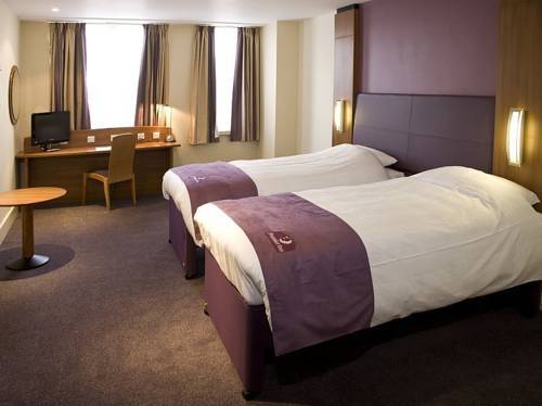Premier Inn Dundee North 객실 사진